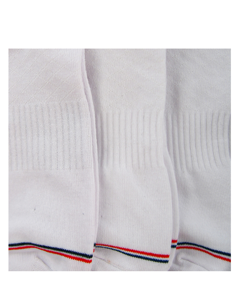 A Pack Of 3 Pieces Plain Short Socks , White For Men