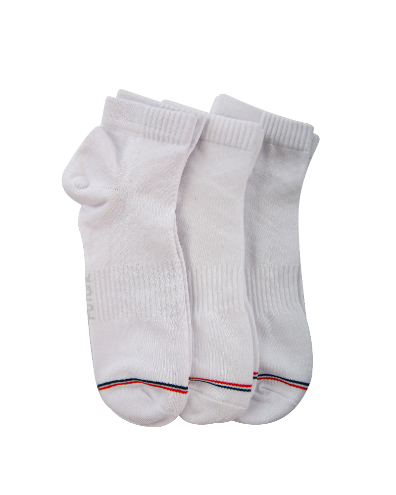 A Pack Of 3 Pieces Plain Short Socks , White For Men